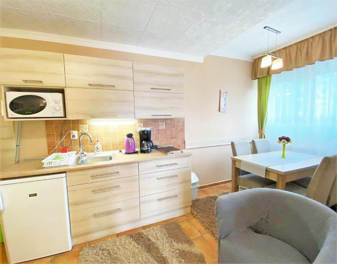 Apartman Siesta Buek - Buekfuerdo Экстерьер фото