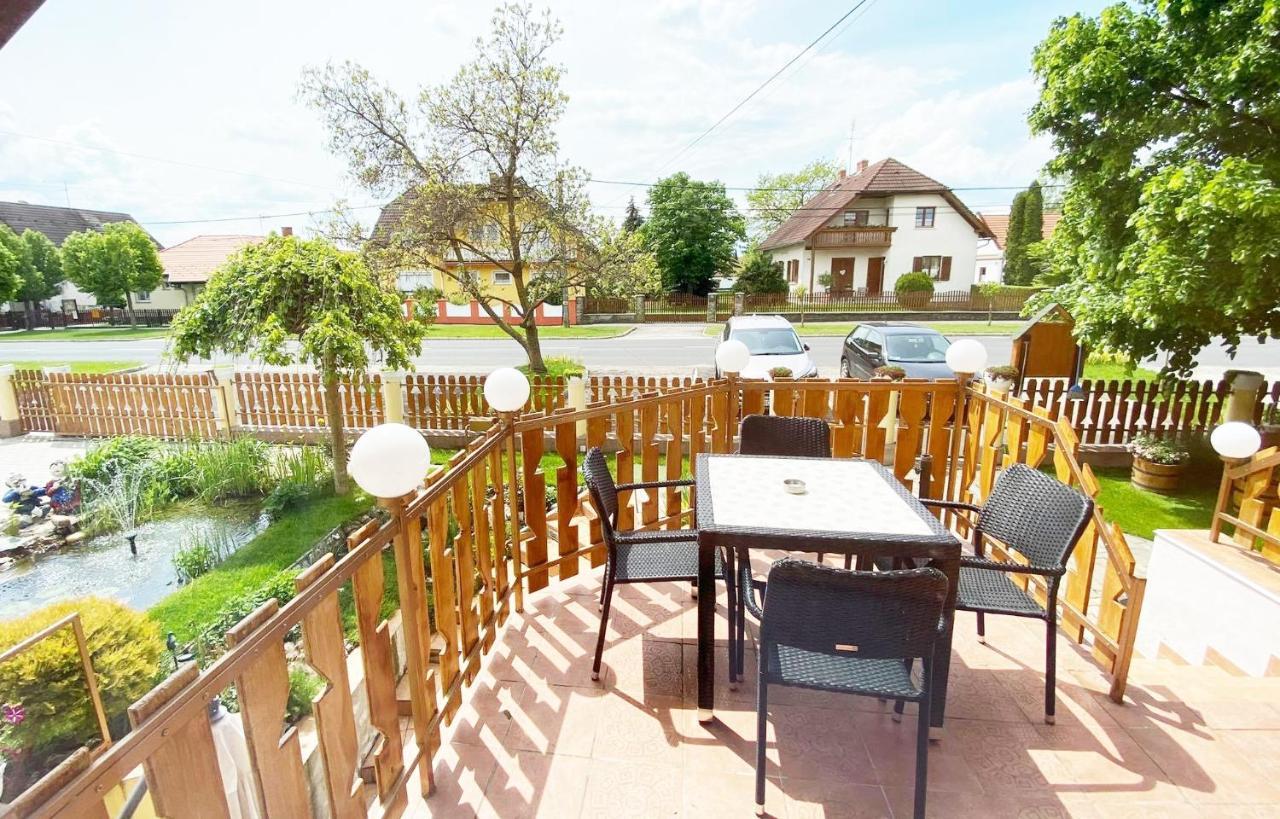 Apartman Siesta Buek - Buekfuerdo Экстерьер фото