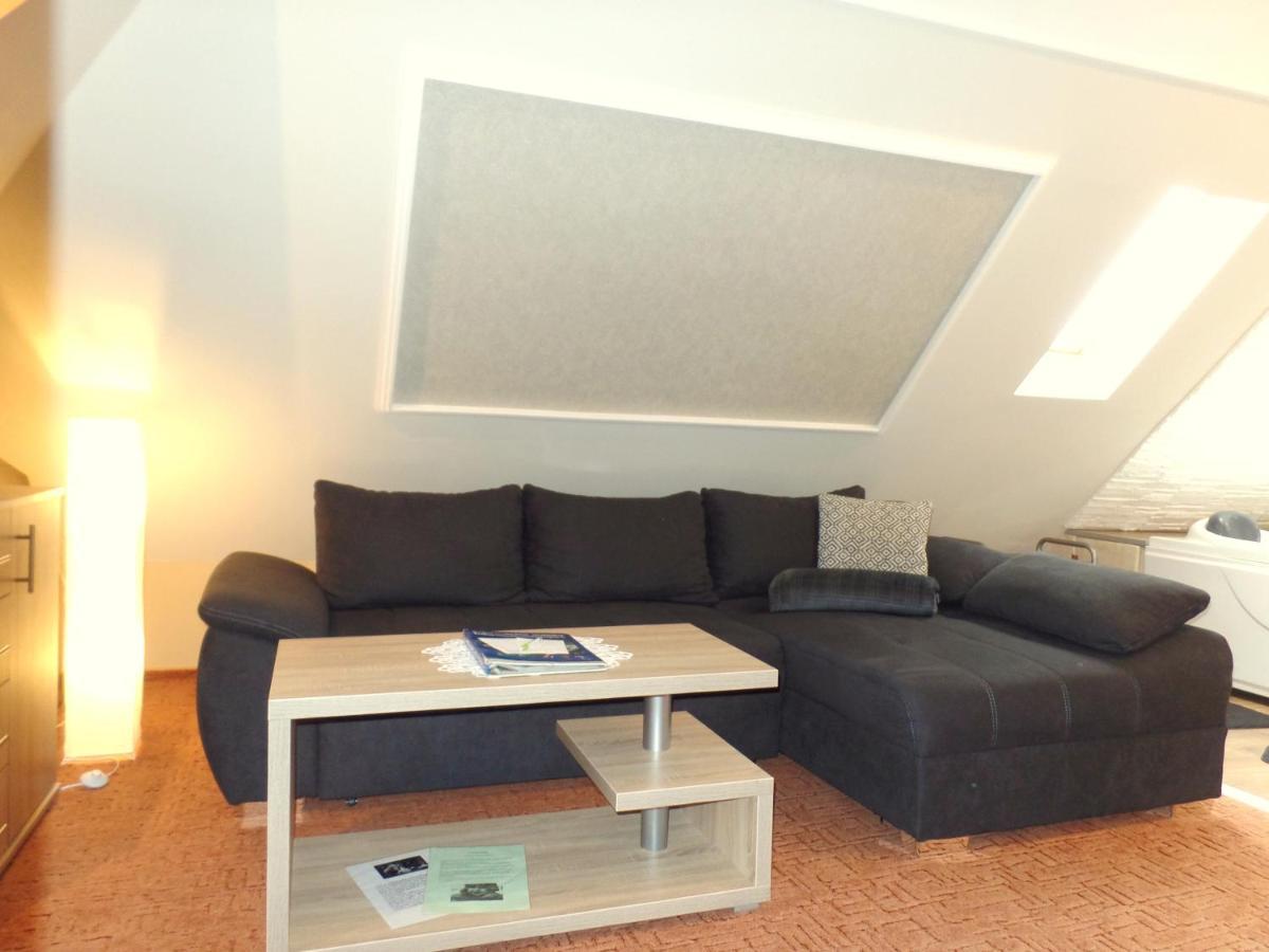 Apartman Siesta Buek - Buekfuerdo Экстерьер фото