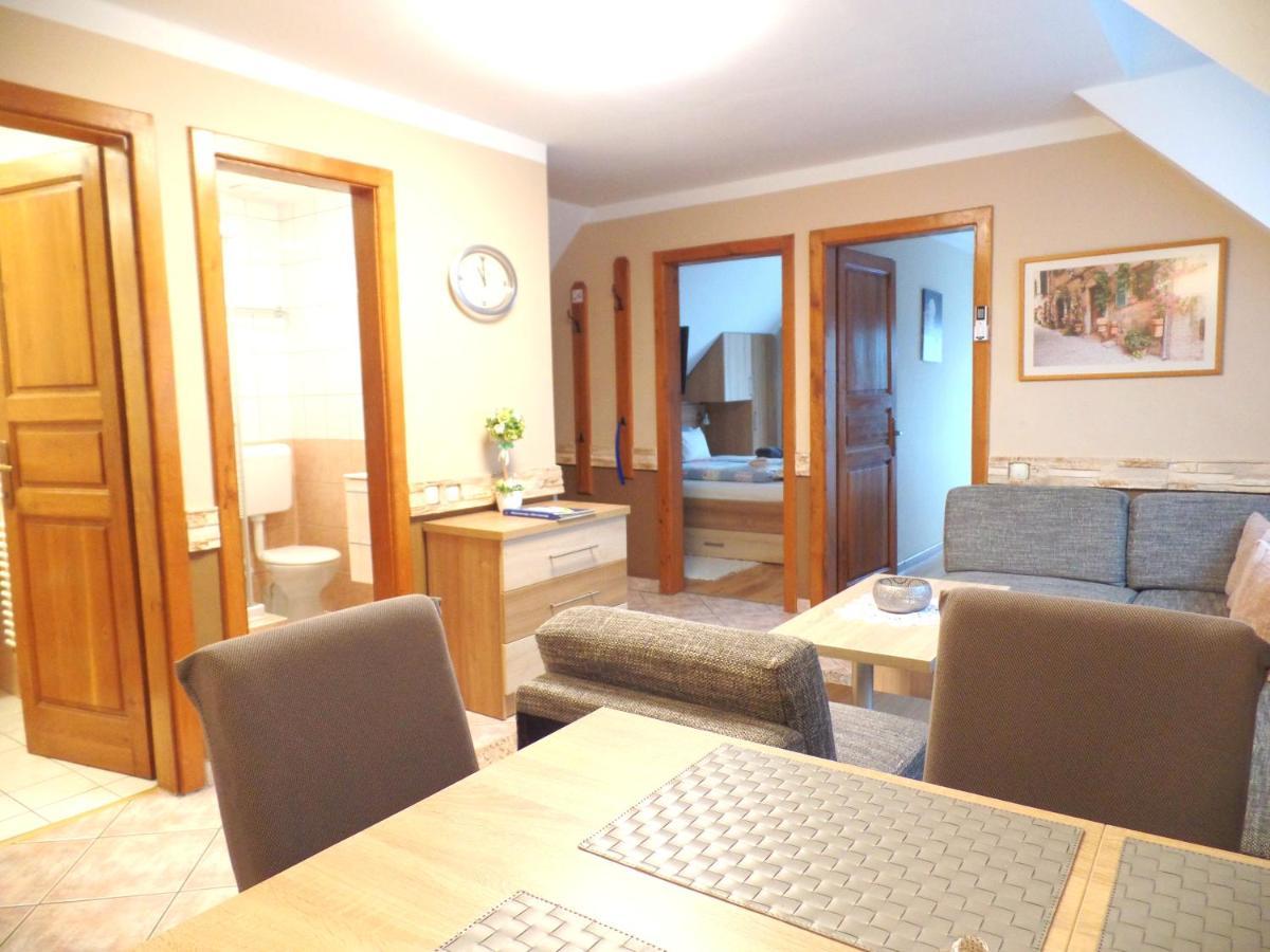 Apartman Siesta Buek - Buekfuerdo Экстерьер фото