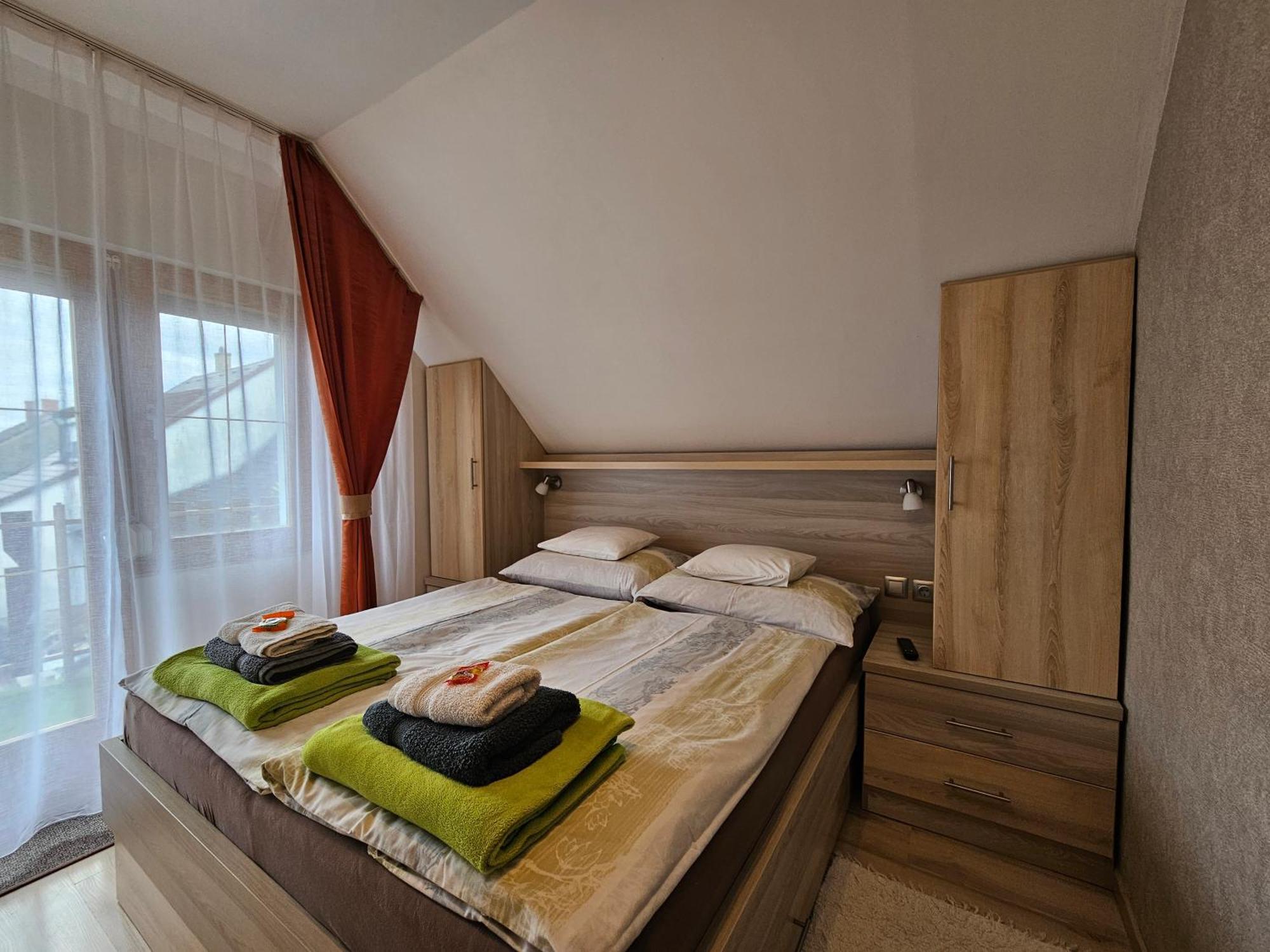 Apartman Siesta Buek - Buekfuerdo Экстерьер фото