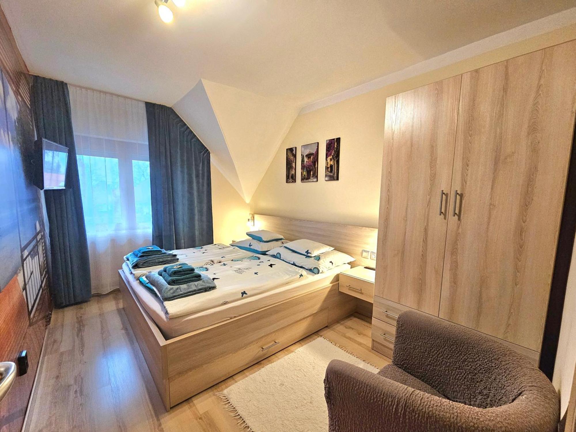 Apartman Siesta Buek - Buekfuerdo Экстерьер фото